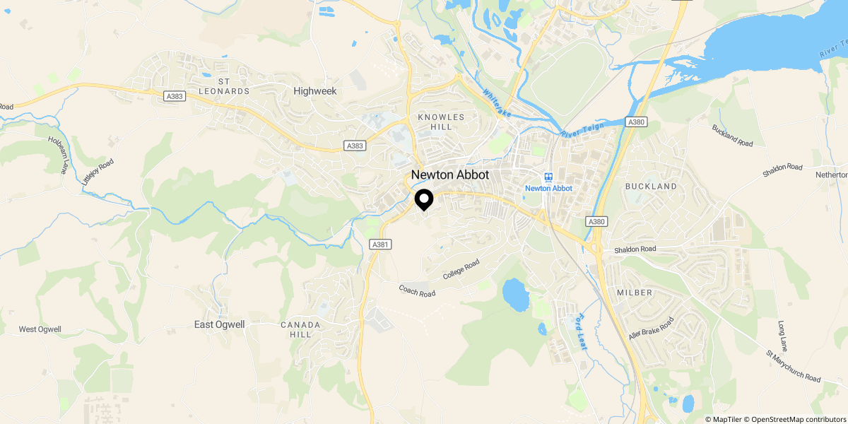 Approximate location of St. Leonards Road, Newton Abbot, TQ12 1JY